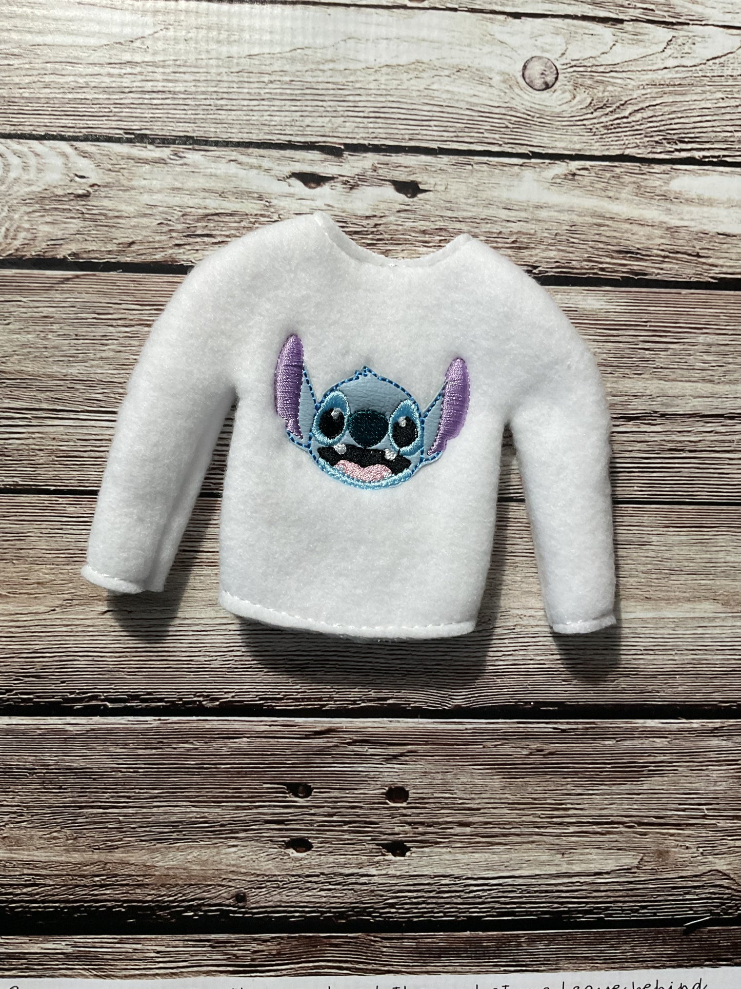 (213) Holiday Elf/Doll Sweater Stitch Face