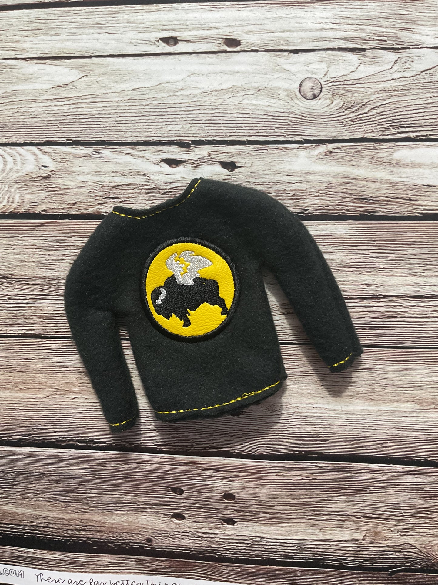 (261) Holiday Elf/Doll Sweater BW3 Buffalo