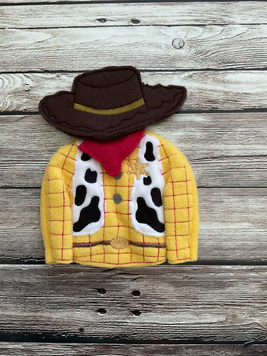 (162) Holiday Elf/Doll Sweater Wood Cowboy with Handkerchief and Hat