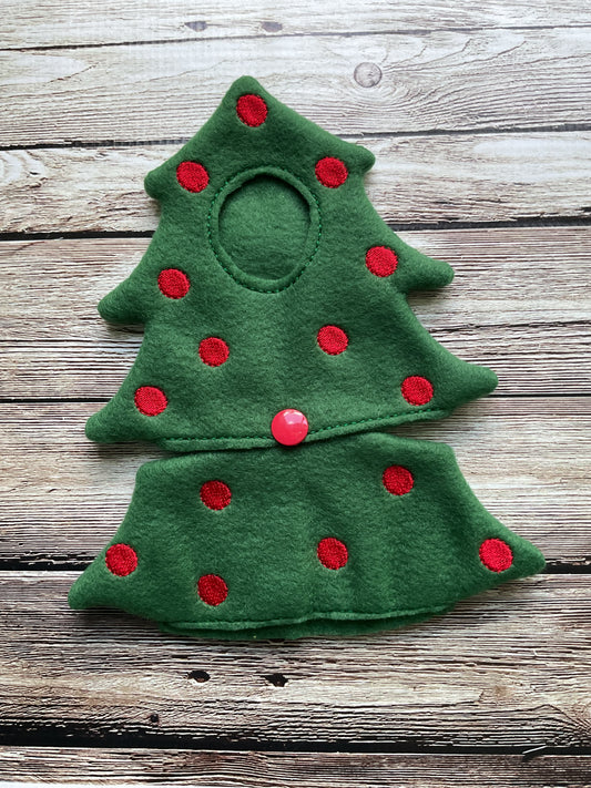 (140) Holiday Elf/Doll Sweater Christmas Tree