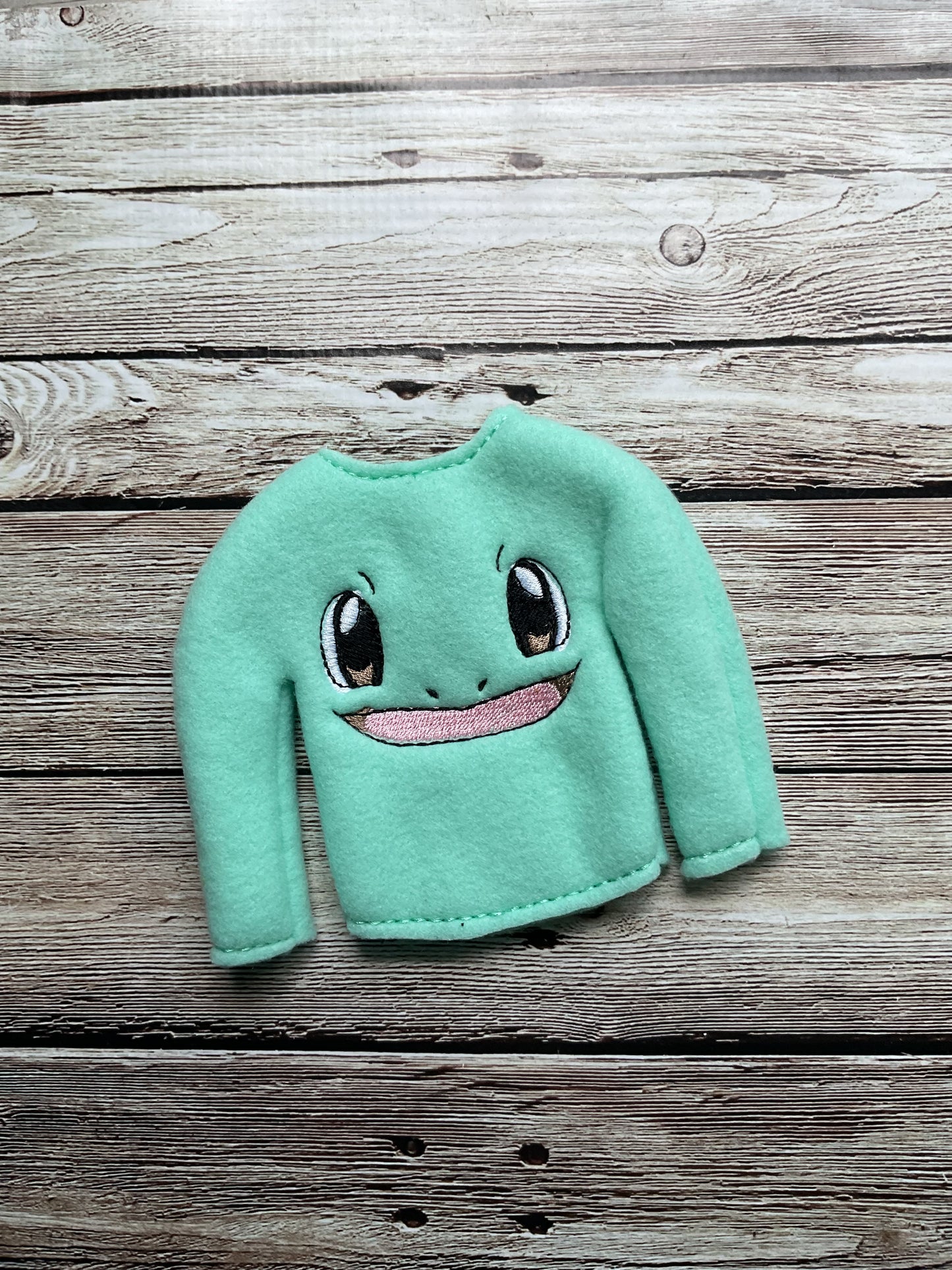 (137) Holiday Elf/Doll Sweater Squirt inspired